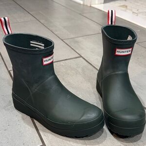 Hunter Dark Green “play short” Rain Boots